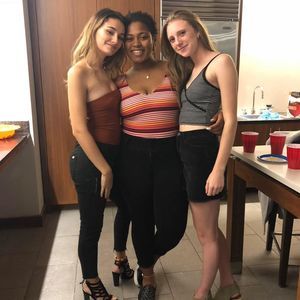 Meet your Posher, Angela